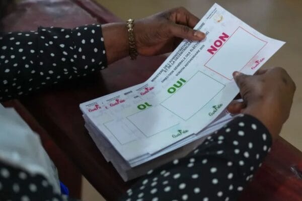 Guinea constitutional referendum sparks debate as citizens vote on civilian transition