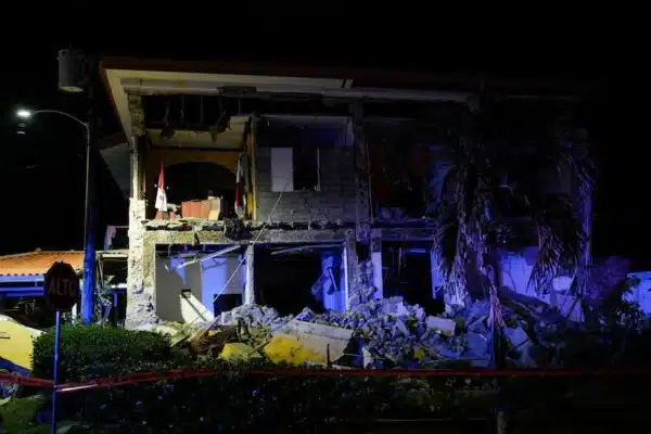 Panama earthquake: Magnitude 7.7 tremor shakes nation but spares lives